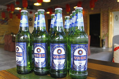 連續(xù)11天1元喝青島啤酒，7折吃燒烤！喝酒擼串就去這家店，劃算還能嘗青島藍莓酒